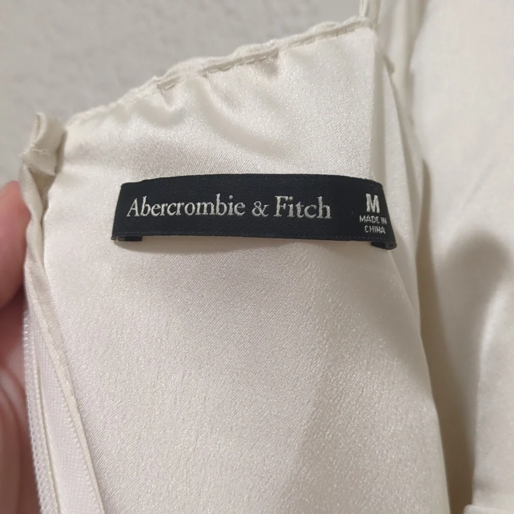 Abercrombie & Fitch Ivory Pleated Slip Maxi Dress